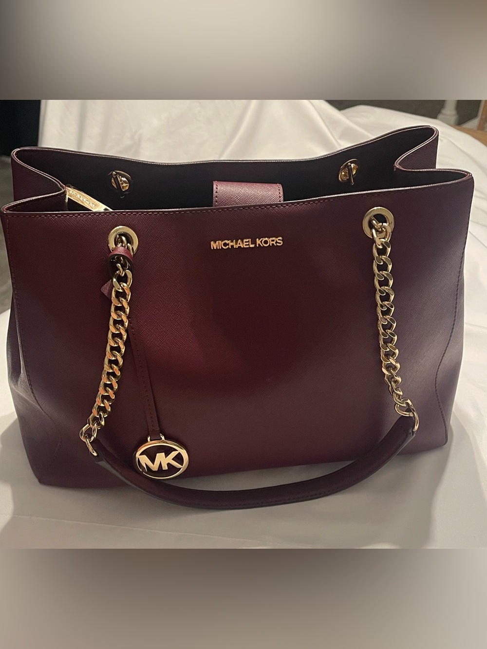 Michael Kors East West Susannah Leather Merlot Tote - Picture 4 of 10